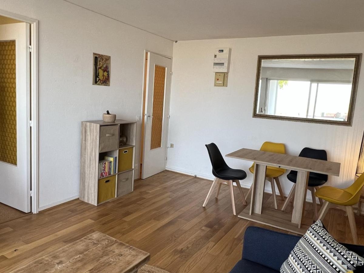 Appartement 2P, Rez-De-Jardin, Acces Plage, Animaux Ok, Parking, Internet Inclus - Fr-1-487-355 Cabourg Luaran gambar