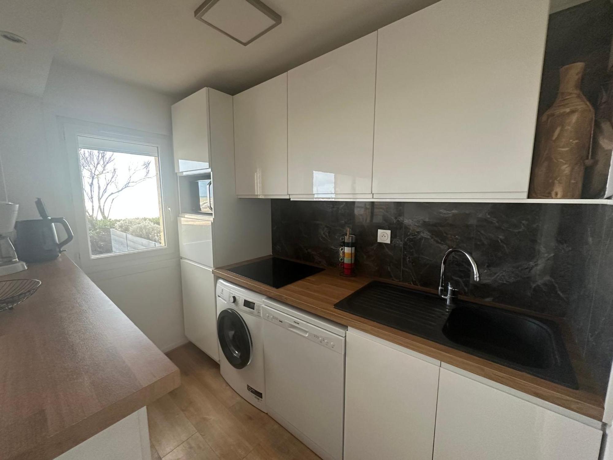 Appartement 2P, Rez-De-Jardin, Acces Plage, Animaux Ok, Parking, Internet Inclus - Fr-1-487-355 Cabourg Luaran gambar